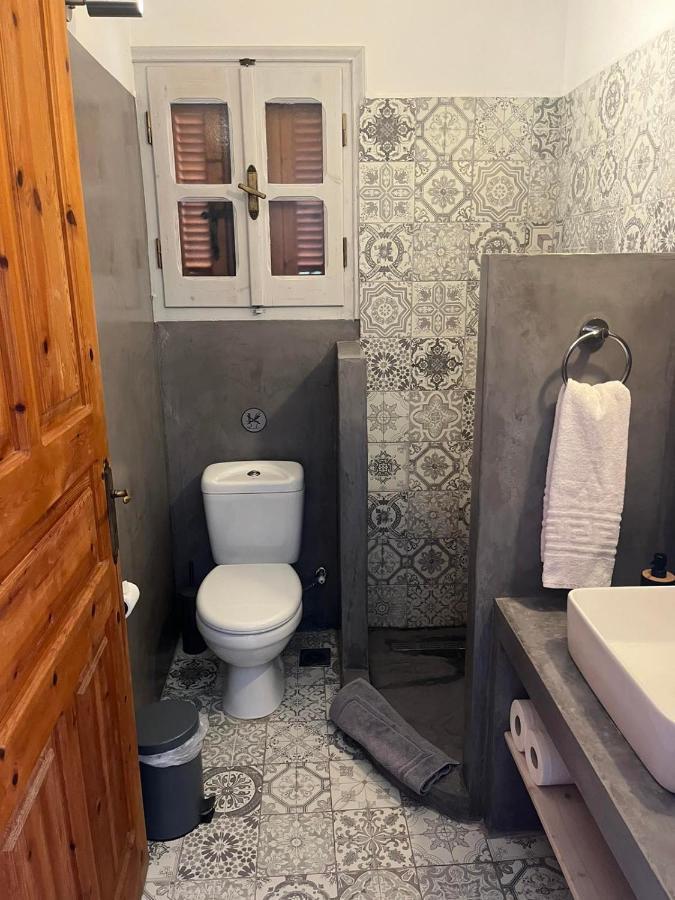 Panorama Thea Daire Simi Dış mekan fotoğraf